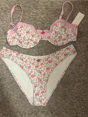 NWT revolve bikini size medium